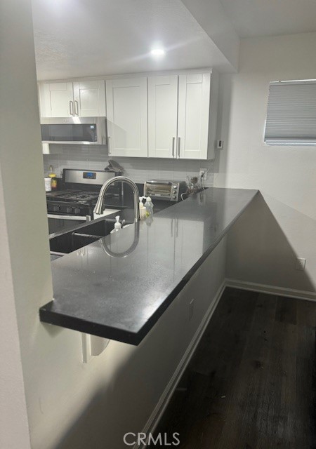 Detail Gallery Image 11 of 37 For 18209 Sierra #30,  Canyon Country,  CA 91351 - 2 Beds | 2 Baths