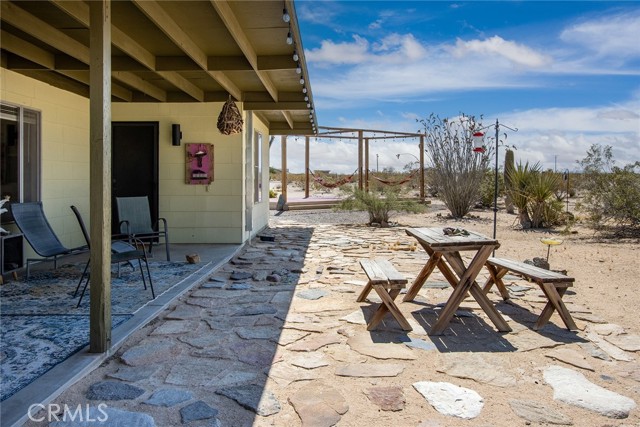 Detail Gallery Image 21 of 27 For 64525 Winters Rd, Joshua Tree,  CA 92252 - 1 Beds | 1 Baths