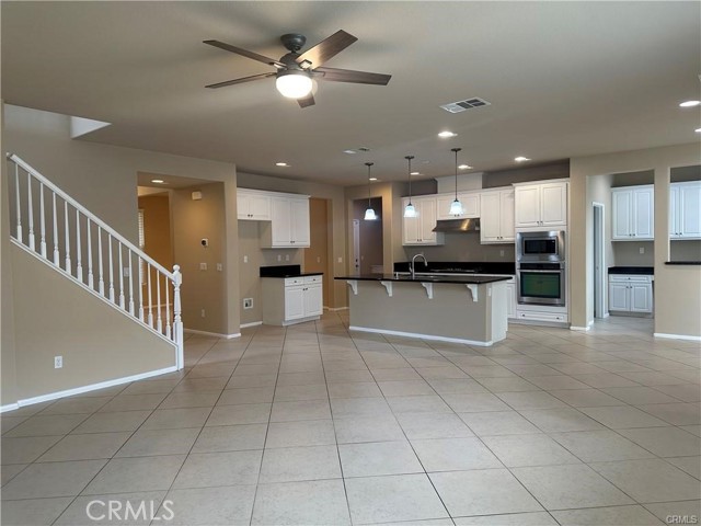 13165 Samilin Circle, Eastvale CA: https://media.crmls.org/medias/148ca2ba-1ca8-4ffc-88ce-63768865385c.jpg