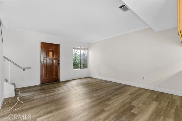 Detail Gallery Image 11 of 46 For 1102 San Juan St #B,  Tustin,  CA 92780 - 2 Beds | 2/1 Baths