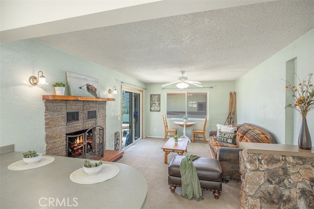 Detail Gallery Image 15 of 39 For 40958 Pennsylvania Ave, Big Bear Lake,  CA 92315 - 1 Beds | 2 Baths