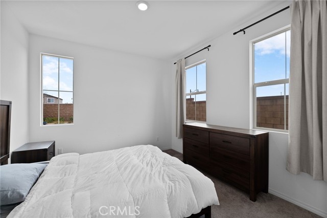 Detail Gallery Image 18 of 41 For 16667 Snowdrop #2,  Fontana,  CA 92336 - 4 Beds | 3 Baths