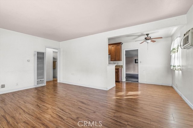 Detail Gallery Image 7 of 35 For 13257 2nd, Chino,  CA 91710 - 2 Beds | 1 Baths