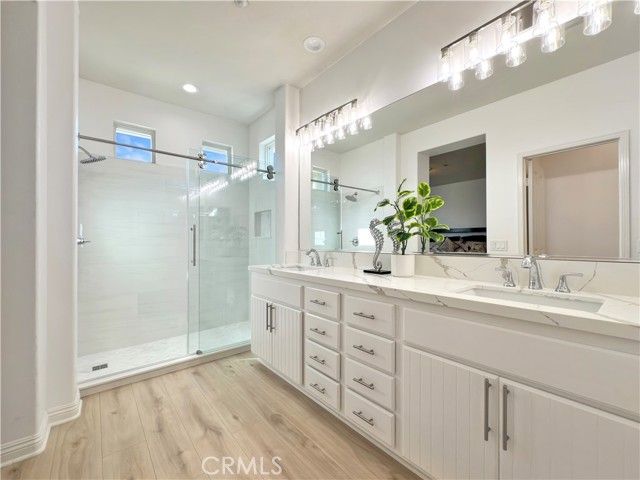 7 Bayview Drive, Buena Park CA: https://media.crmls.org/medias/148eb847-897b-4831-a1c2-b9bb424311fa.jpg