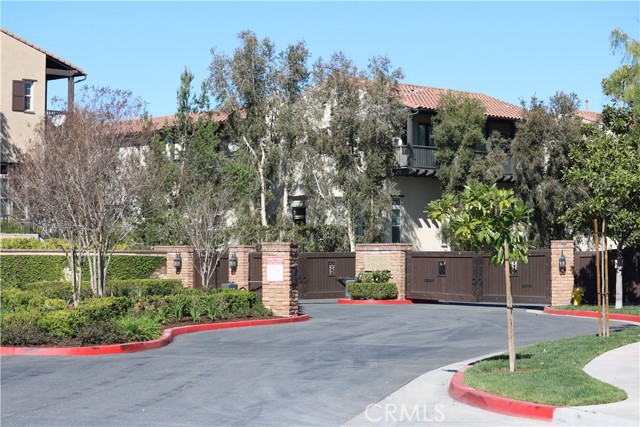 Detail Gallery Image 16 of 23 For 4441 Owens St #102,  Corona,  CA 92883 - 2 Beds | 2/1 Baths