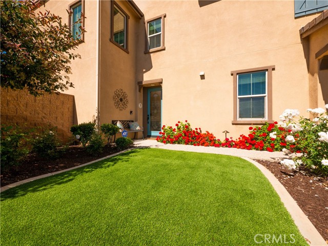 Detail Gallery Image 5 of 35 For 11449 Hutton Rd, Corona,  CA 92883 - 4 Beds | 3 Baths
