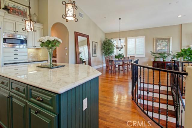 216 Irena Avenue, Redondo Beach, California 90277, 3 Bedrooms Bedrooms, ,3 BathroomsBathrooms,Residential,Sold,Irena,SB14153264