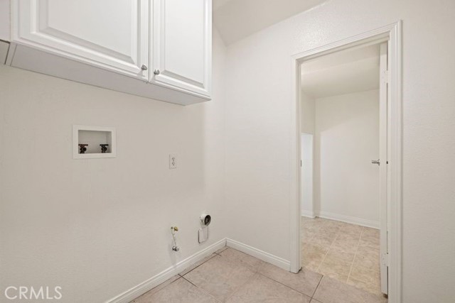 Detail Gallery Image 26 of 32 For 28363 Mirabelle Ln, Saugus,  CA 91350 - 3 Beds | 2/1 Baths