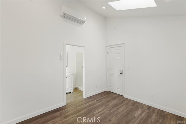 Detail Gallery Image 13 of 18 For 552 N Cambridge St, Orange,  CA 92867 - – Beds | – Baths