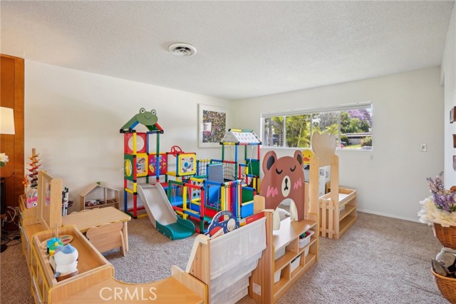 11525 Sunnybrook Lane, Whittier CA: https://media.crmls.org/medias/1490a85a-f6c6-494c-a1ad-fb2bed566c1c.jpg