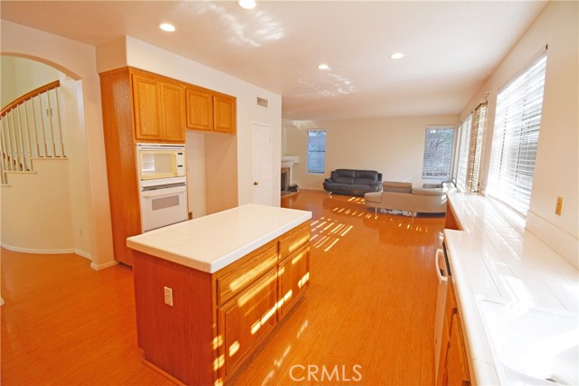 1528 Rancho Hills Dr, Chino Hills CA: https://media.crmls.org/medias/14911eb5-5e90-4495-9f96-446031a3a930.jpg