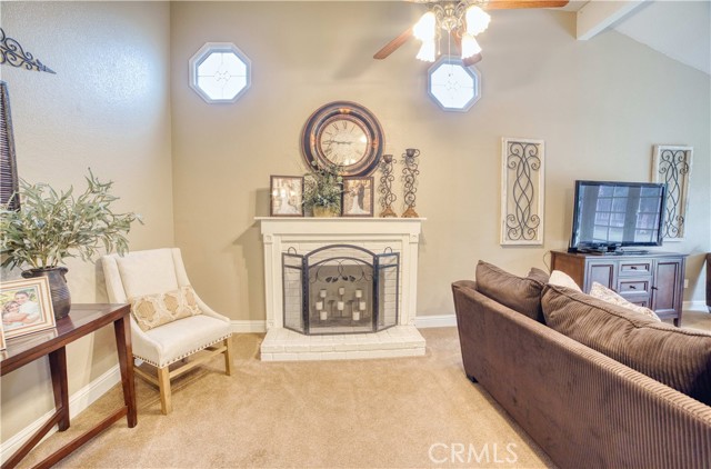 Detail Gallery Image 18 of 33 For 4630 N Lorna, Fresno,  CA 93705 - 3 Beds | 2 Baths