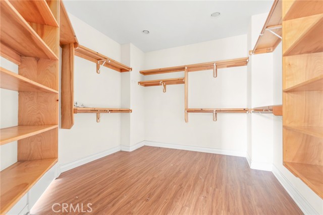 623 N Paulina Avenue, Redondo Beach CA: https://media.crmls.org/medias/14918220-c525-4ca2-b25c-a0e8b2fb6d00.jpg