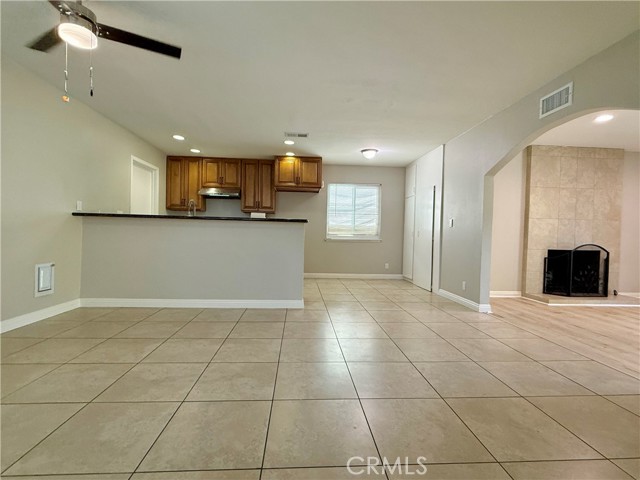 Detail Gallery Image 17 of 31 For 713 Edwin Ave, Pomona,  CA 91767 - 4 Beds | 2 Baths
