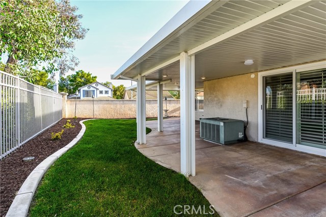 Detail Gallery Image 11 of 32 For 43240 Corte Almonte, Temecula,  CA 92592 - 3 Beds | 2 Baths