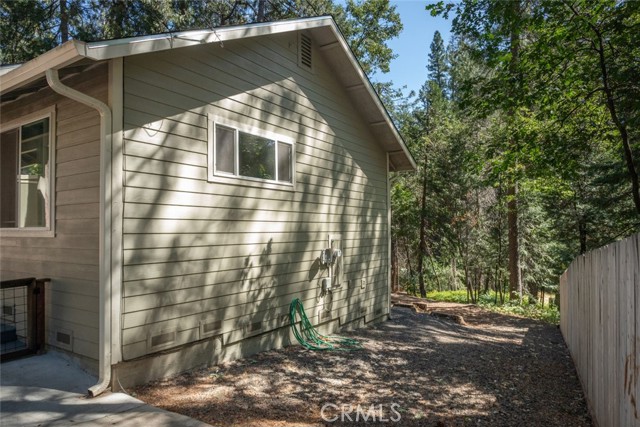 14868 Hickok Court, Magalia CA: https://media.crmls.org/medias/1492331f-a213-4ae5-b75c-1f0aa018cc56.jpg