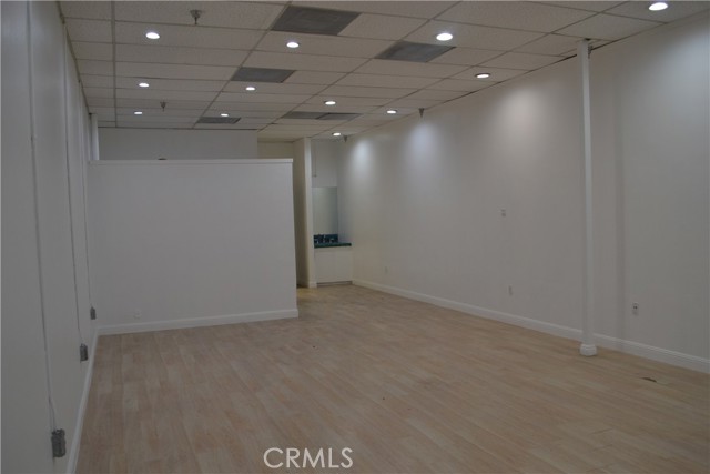 916 W Burbank Boulevard, Burbank, California 91506, ,Commercial Lease,For Rent,916 W Burbank Boulevard,CRSR25070336