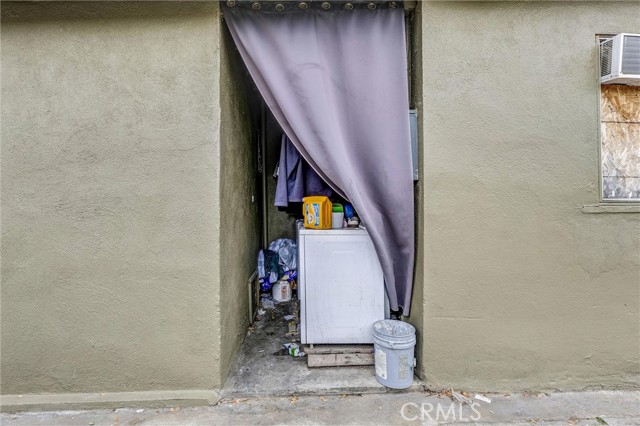 Detail Gallery Image 10 of 13 For 1020 S Mcbride, East Los Angeles,  CA 90022 - – Beds | – Baths