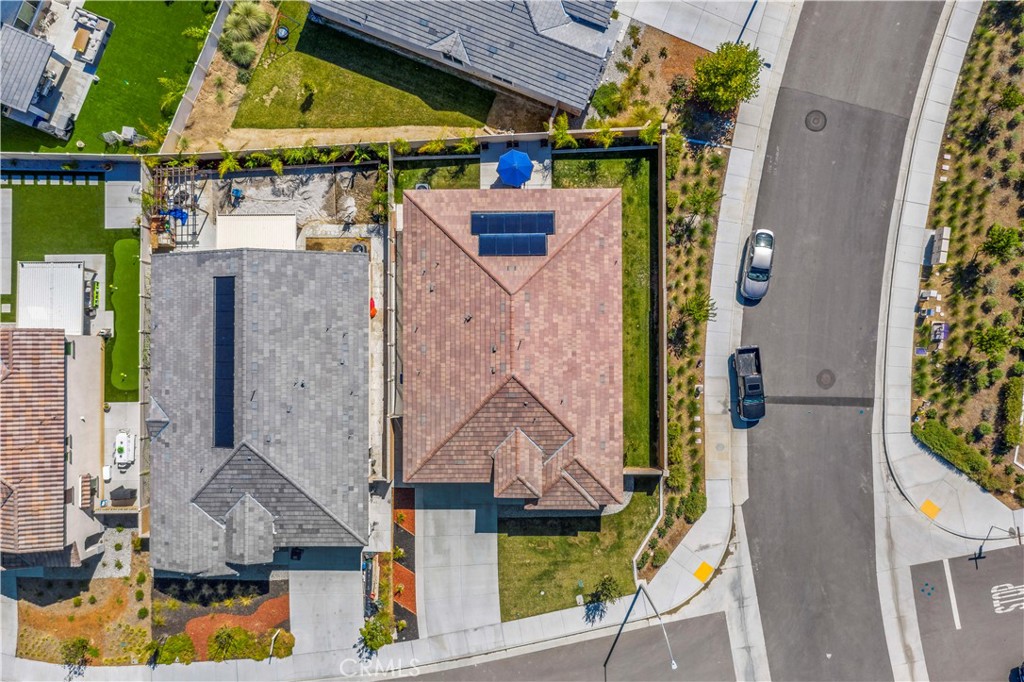 https://media.crmls.org/medias/14935138-72d0-477f-aa08-8ede56c46049.jpg?preset=X-Large