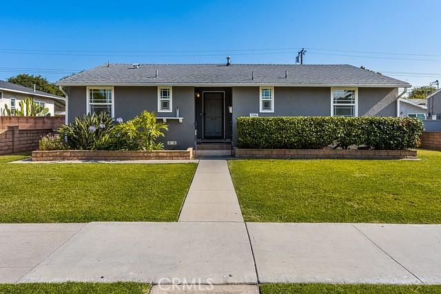 736 W Orangethorpe Avenue
