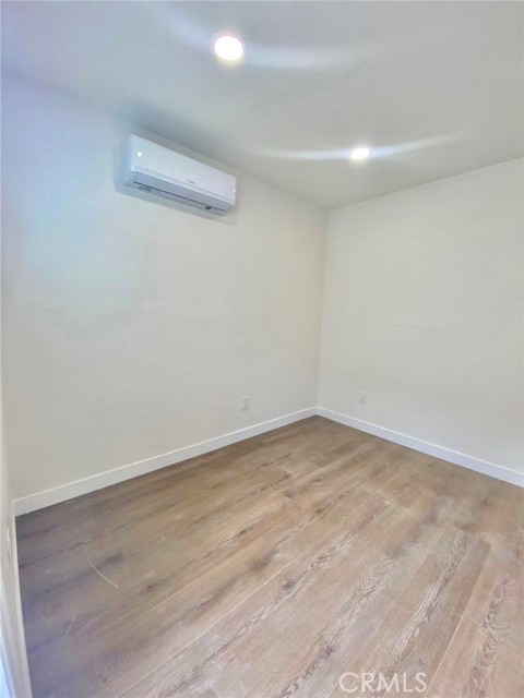 920 W Olive Avenue, Monrovia CA: https://media.crmls.org/medias/1493bfef-3191-493e-9e0d-36756cf70093.jpg