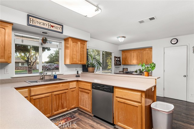 Detail Gallery Image 28 of 74 For 4298 Keith Ln, Chico,  CA 95973 - 3 Beds | 2 Baths