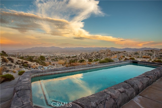 Detail Gallery Image 1 of 55 For 6185 Mirlo Rd, Yucca Valley,  CA 92284 - 3 Beds | 2 Baths