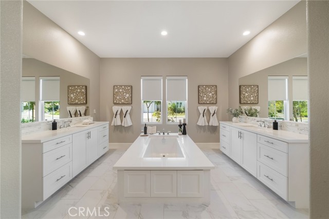 Image 32 of 63 For 20 Tandeo Drive