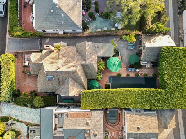 Detail Gallery Image 29 of 34 For 486 Holly St, Laguna Beach,  CA 92651 - 4 Beds | 4 Baths