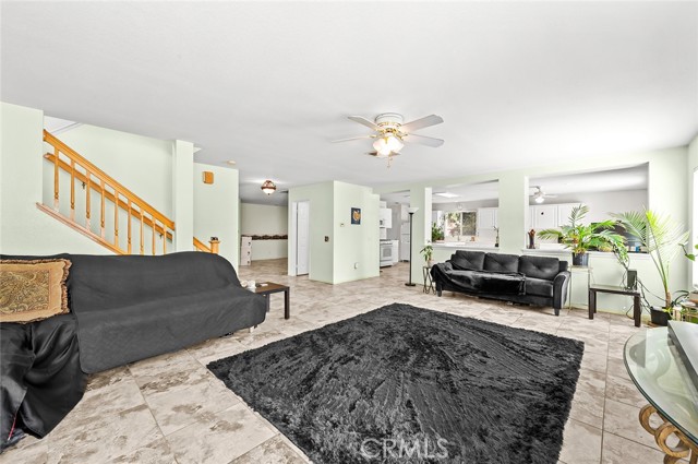 Detail Gallery Image 11 of 53 For 508 Nashville Ct, Hemet,  CA 92545 - 4 Beds | 2/1 Baths