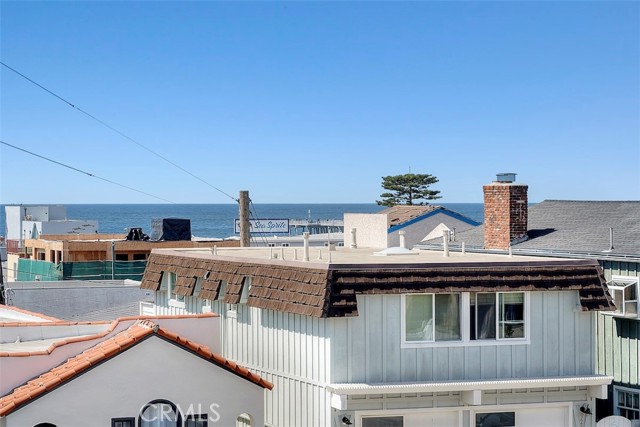 908 Manhattan Avenue, Hermosa Beach CA: https://media.crmls.org/medias/14956a64-fc26-463a-8f2c-b74e3c6a00cf.jpg