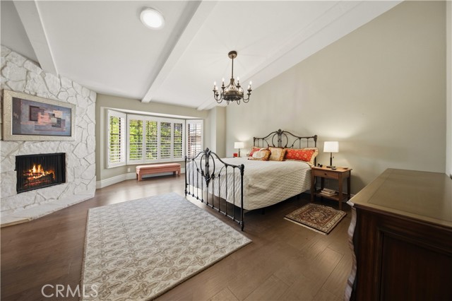 Detail Gallery Image 16 of 39 For 5930 Tampa #204,  Tarzana,  CA 91356 - 3 Beds | 3/1 Baths