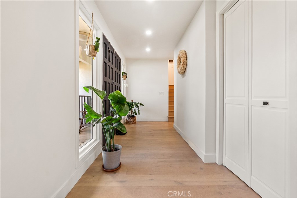 MLS #PV25239970 image #8