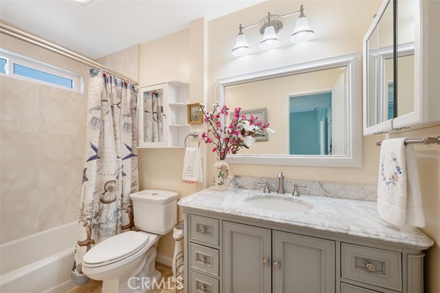 Detail Gallery Image 18 of 31 For 1854 Corte Segundo, Oceanside,  CA 92056 - 3 Beds | 2/1 Baths
