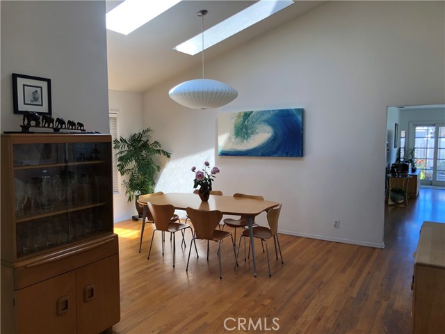 636 23rd Street, Manhattan Beach, California 90266, 4 Bedrooms Bedrooms, ,2 BathroomsBathrooms,Residential,Sold,23rd,SB21125947