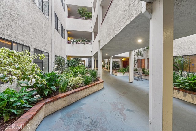 Detail Gallery Image 32 of 35 For 730 W 4th St #319,  Long Beach,  CA 90802 - 2 Beds | 2 Baths