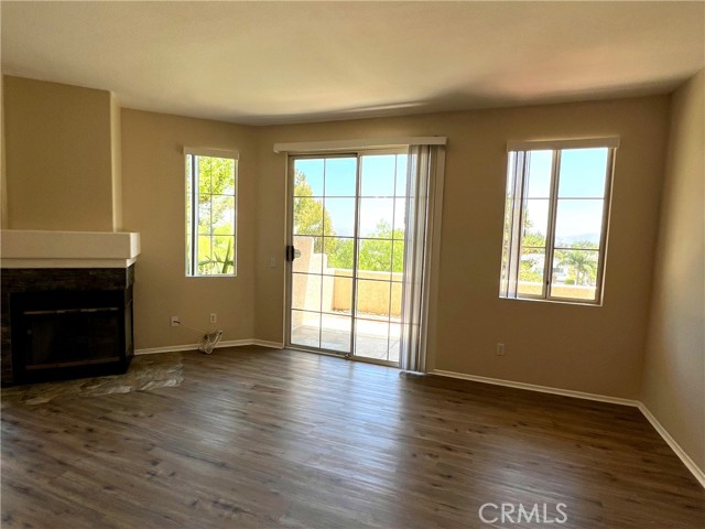 7997 E Viewrim, Anaheim Hills CA: https://media.crmls.org/medias/149838f2-4f46-4334-a340-434c3bc6e00f.jpg