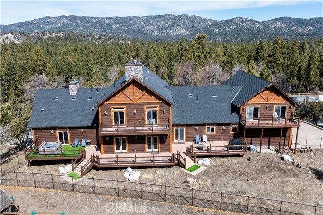 858 Fox Tower Way, Big Bear Lake CA: https://media.crmls.org/medias/14984a7d-cd8f-4e81-92ac-84ad49b64f08.jpg