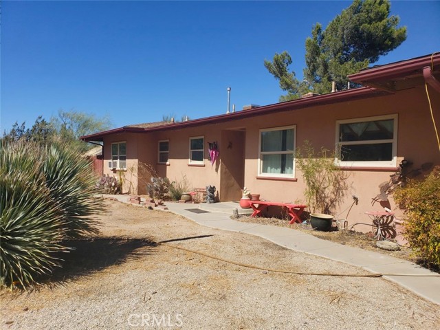 Detail Gallery Image 1 of 17 For 3555 E Avenue T6, Palmdale,  CA 93550 - 3 Beds | 2 Baths