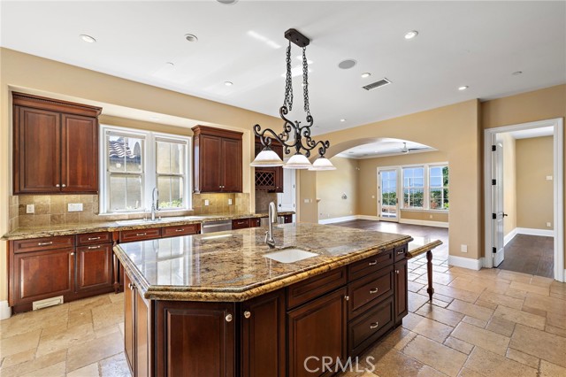 Detail Gallery Image 13 of 43 For 18 via Cima, San Clemente,  CA 92672 - 5 Beds | 5/1 Baths