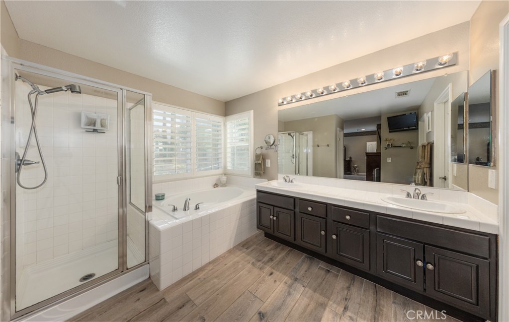 MLS #IG25232889 image #35