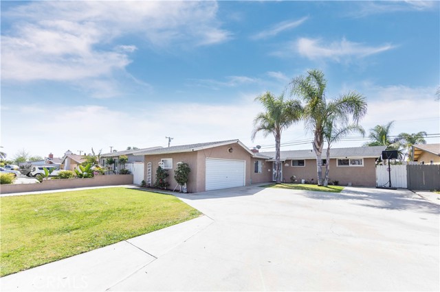 9572 Cerritos Ave, Anaheim, CA 92804