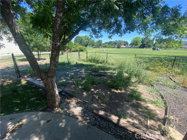 19265 Verde Court, Hidden Valley Lake CA: https://media.crmls.org/medias/149b16b7-38d3-4c7b-8e3e-5f3aa9dce3c5.jpg