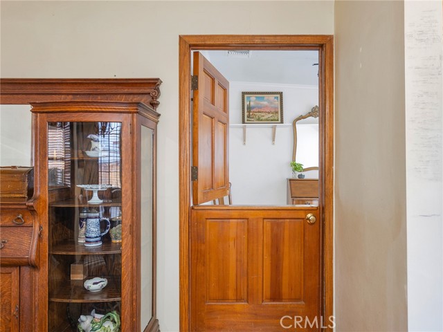 Detail Gallery Image 18 of 61 For 331 Allen Ave, Glendale,  CA 91201 - – Beds | – Baths