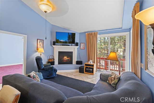 534 Highland, Big Bear Lake CA: https://media.crmls.org/medias/149cf0d5-9730-43a0-bcea-dd4ce3fb14d6.jpg
