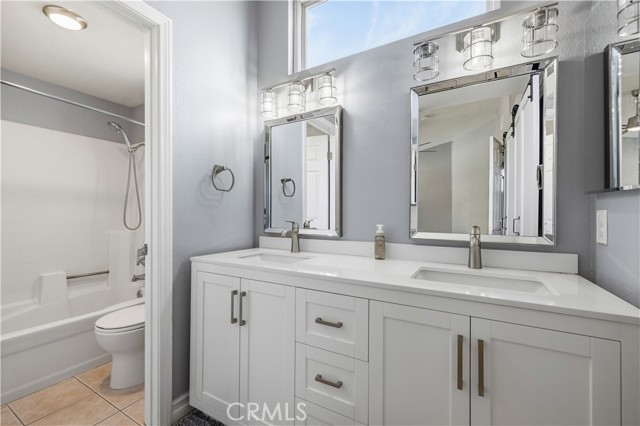 Detail Gallery Image 43 of 66 For 28245 Stonington, Saugus,  CA 91350 - 4 Beds | 3 Baths