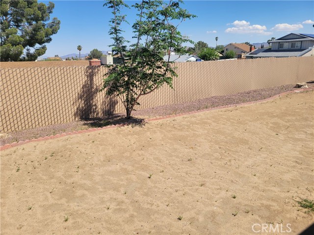445 Fenmore Drive, Barstow, CA 92311 Listing Photo  32