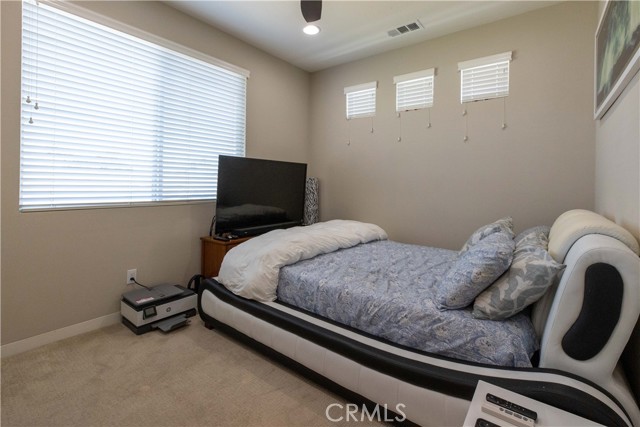 Detail Gallery Image 24 of 28 For 5786 Acacia Ln, Lakewood,  CA 90712 - 3 Beds | 2/2 Baths