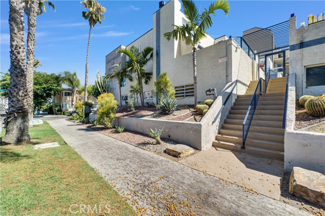Detail Gallery Image 15 of 18 For 1 3rd Place, Long Beach,  CA 90802 - 2 Beds | 2 Baths