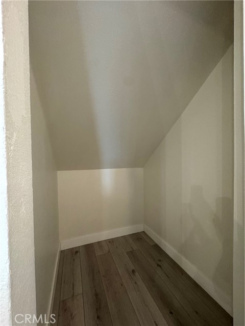 Detail Gallery Image 17 of 26 For 3219 Colorado, Santa Monica,  CA 90404 - 2 Beds | 2 Baths